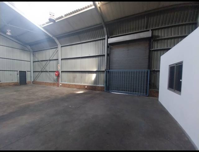 406M² WAREHOUSE TO LET IN BENROSE